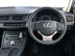 Lexus CT200h 2014 года (ZA)